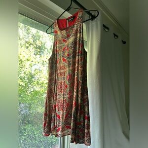 Gently worn. Sleeveless. Shift dress